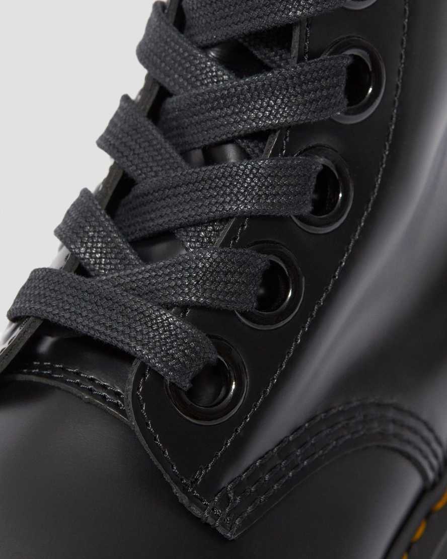 Černé dámské boty na platformě dr. martens molly