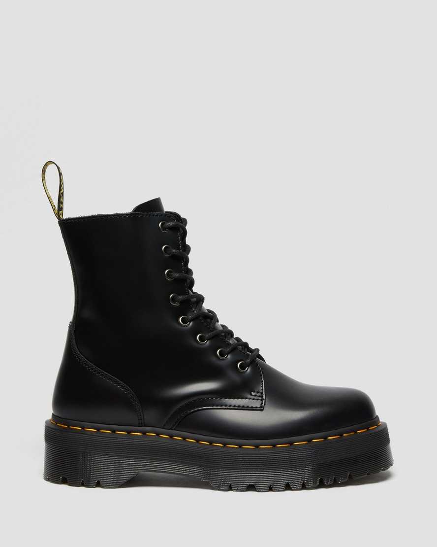 Černé dámské boty na platformě dr. martens jadon smooth
