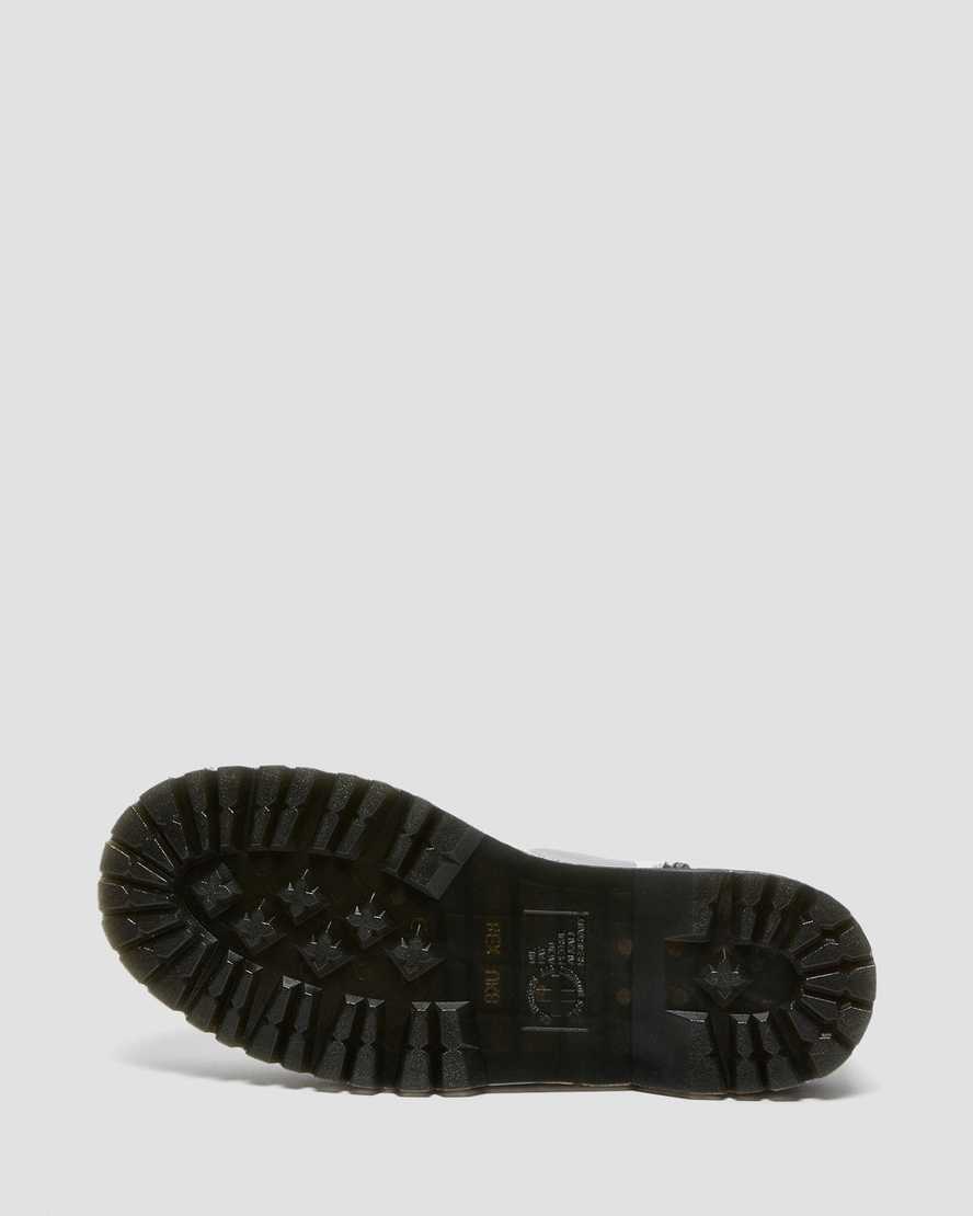bílé dámské boty na platformě dr. martens jadon s puntíkovaným vzorem a hladkým povrchem