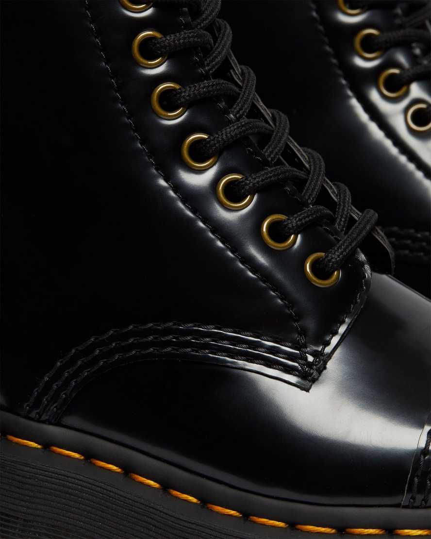 Černé dámské boty na platformě dr. martens sinclair