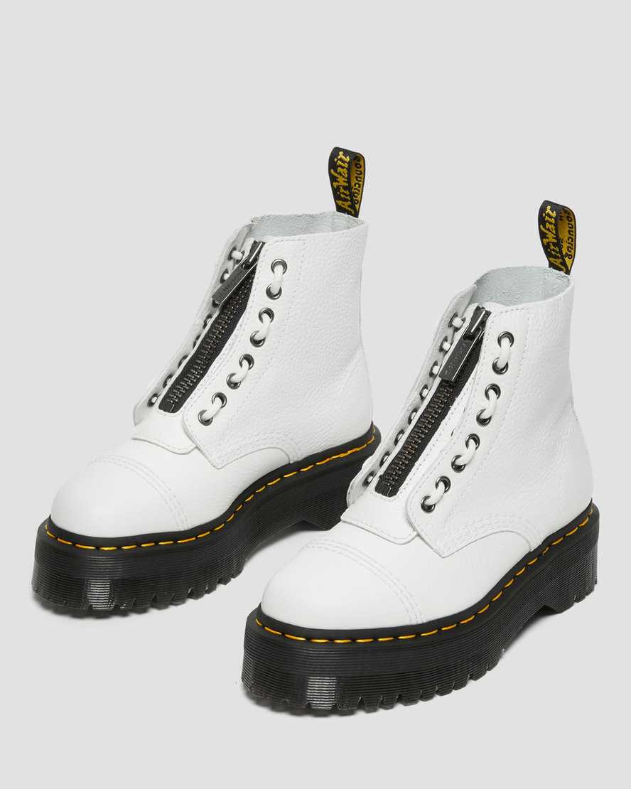 bílé dámské boty na platformě dr. martens sinclair