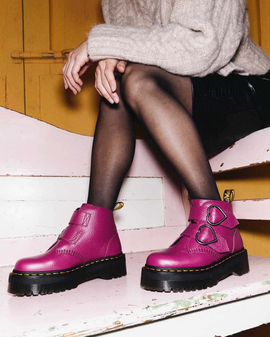 růžové dámské boty na platformě dr. martens devon heart