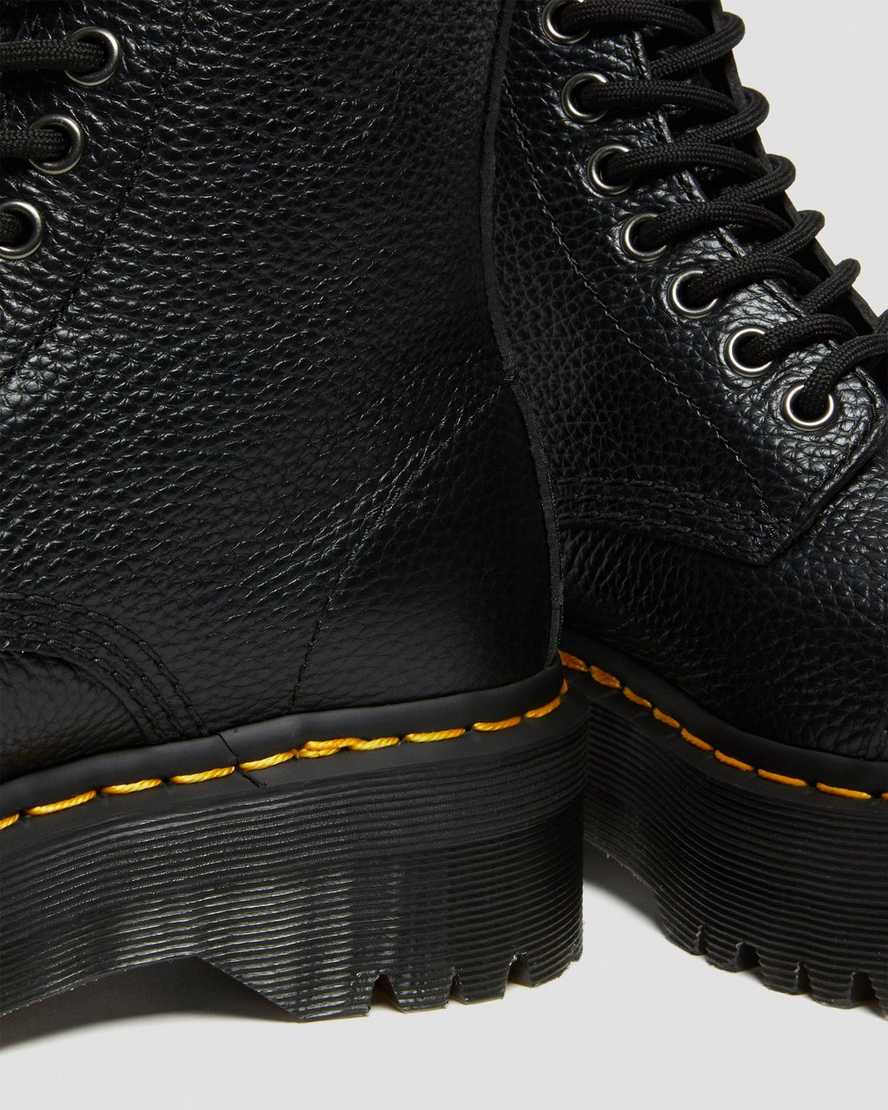 Černé dámské boty na platformě dr. martens sinclair