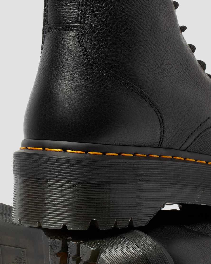 Černé dámské boty na platformě dr. martens jadon pisa