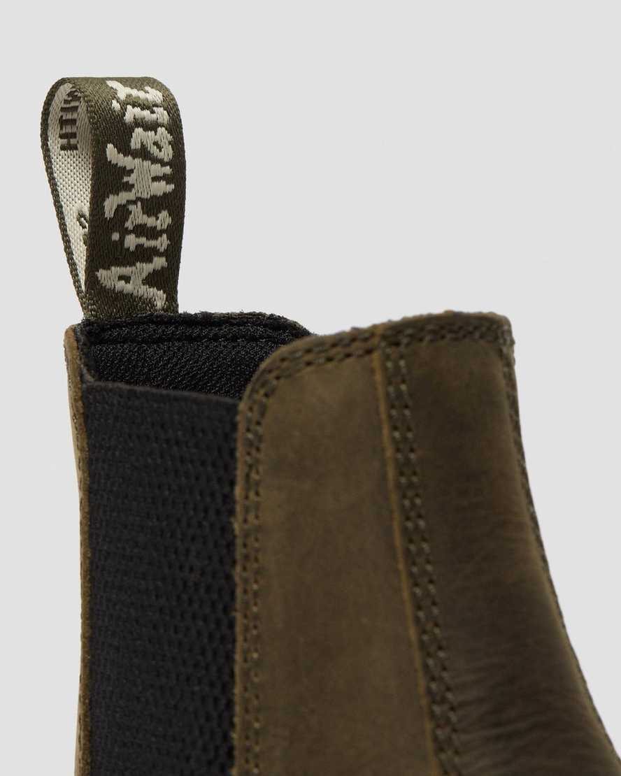 dámské pracovní boty dr. martens arbor s ocelovou špičkou chelsea v olivové barvě