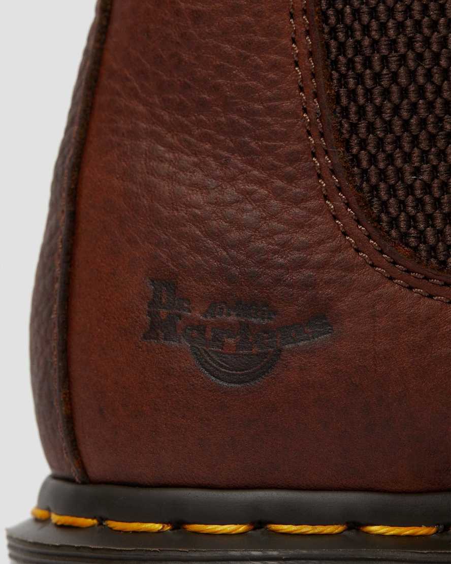 hnědé dámské pracovní boty dr. martens arbor s ocelovou špičkou