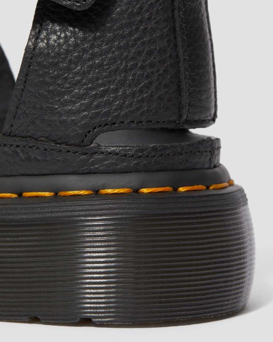 Černé dámské sandály na platformě dr. martens clarissa ii