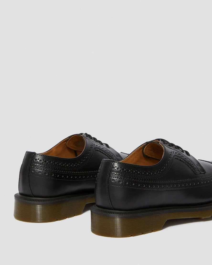 Černé dámské boty dr. martens 3989 smooth brogue