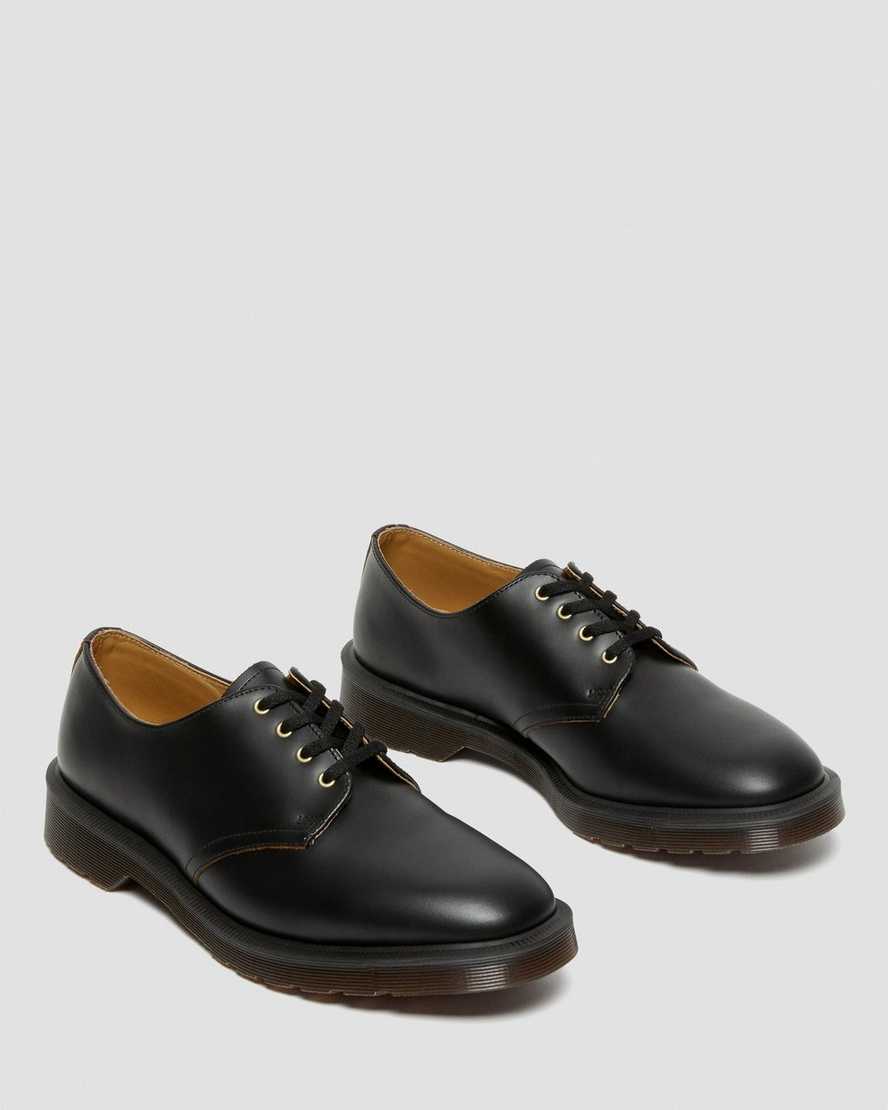 Černé dámské ležérní boty dr. martens smiths vintage smooth