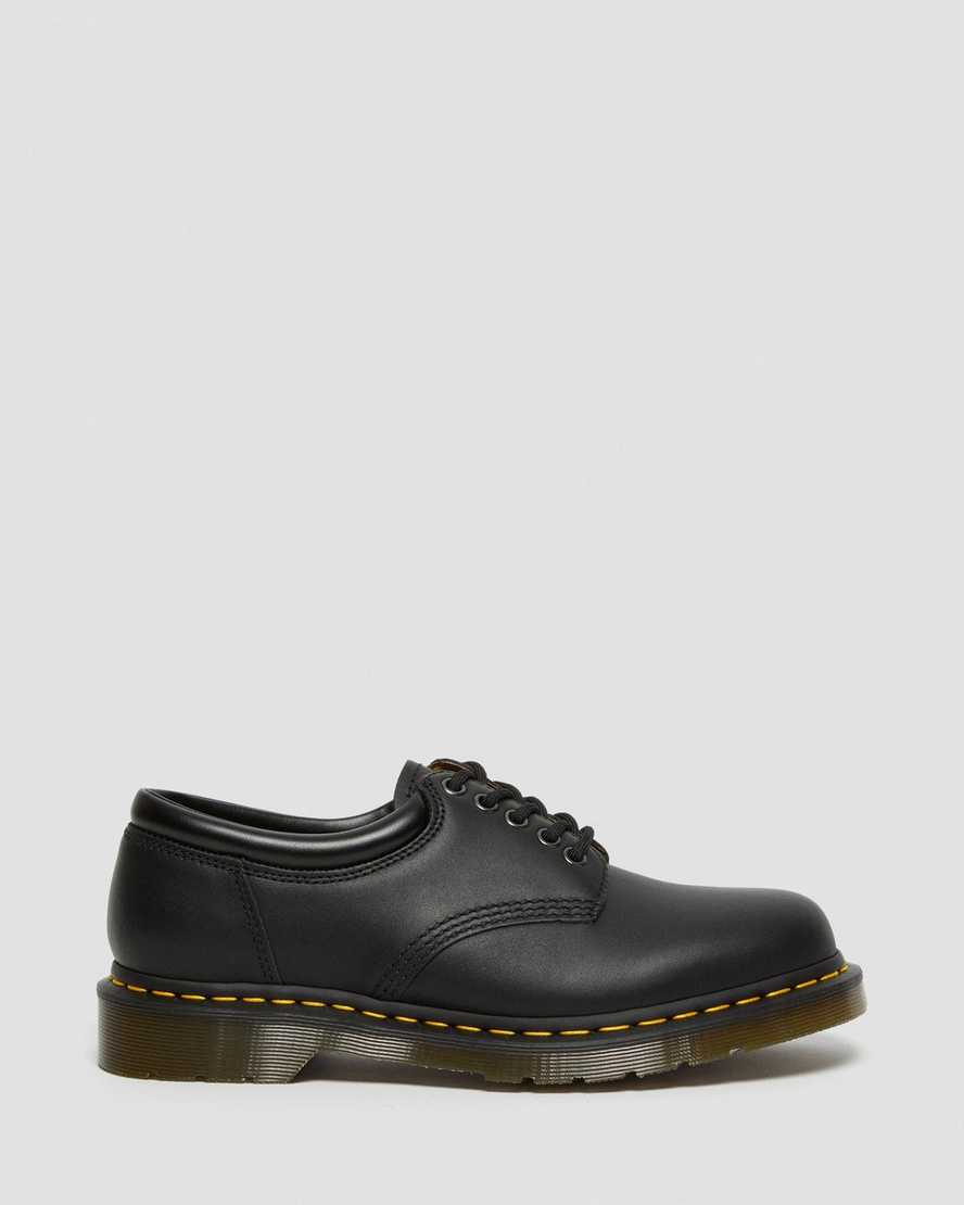 Černé dámské volnočasové boty dr. martens 8053 nappa