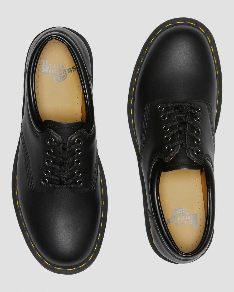 Černé dámské volnočasové boty dr. martens 8053 nappa