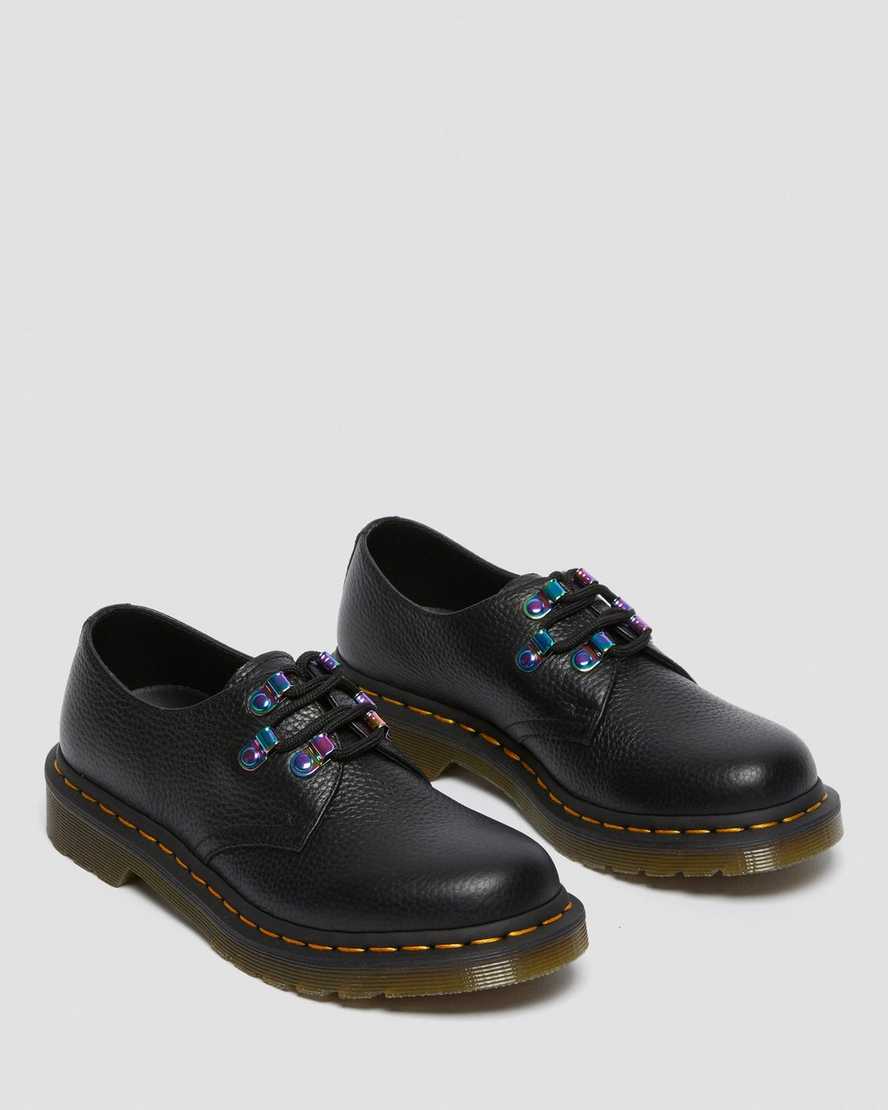 Černé dámské šněrovací boty dr. martens 1461 iridescent hardware