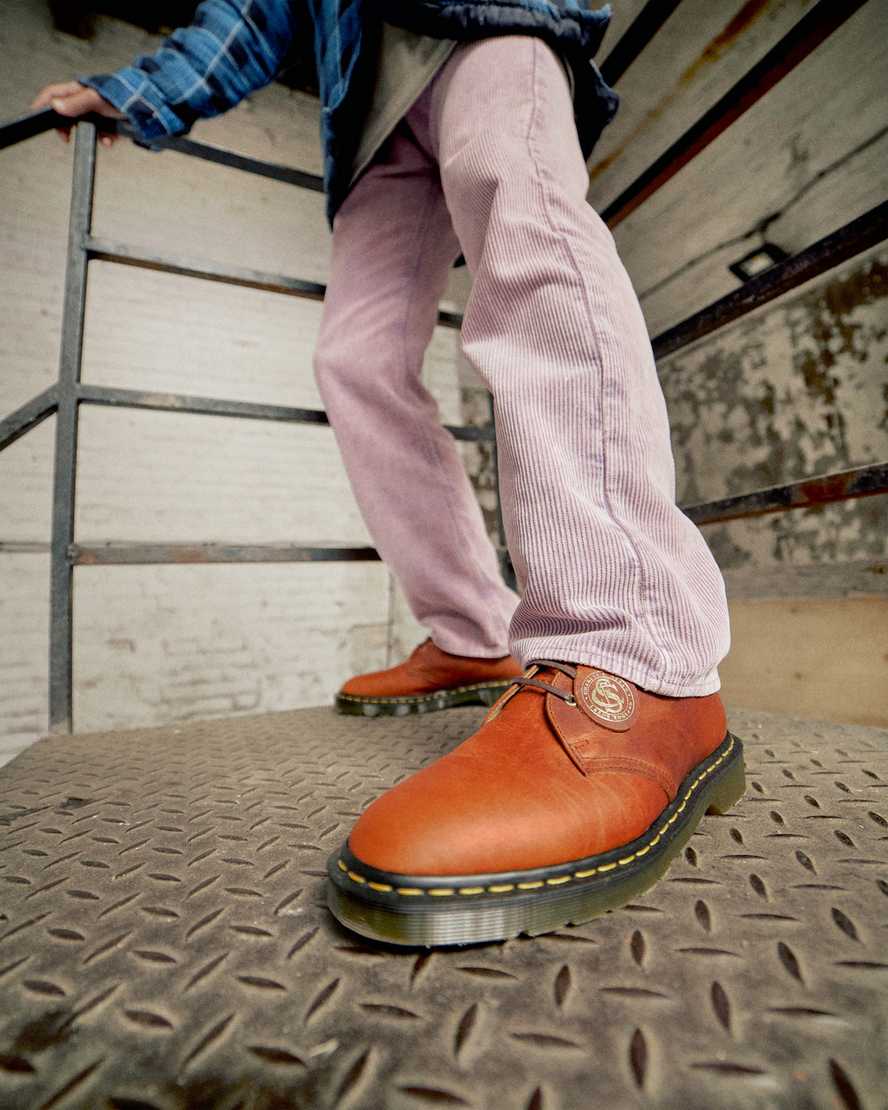 hnědé dámské oxfordské boty dr. martens 1461 classic oil