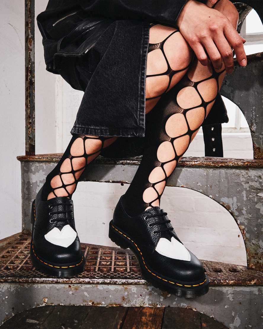 Černé dámské oxfordské boty dr. martens 1461 amore