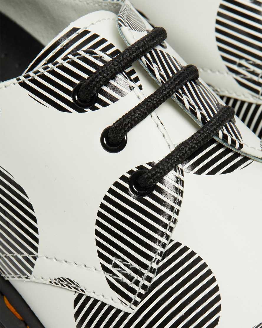 dámské oxfordské boty dr. martens 1461 polka dot smooth v bílé a černé barvě