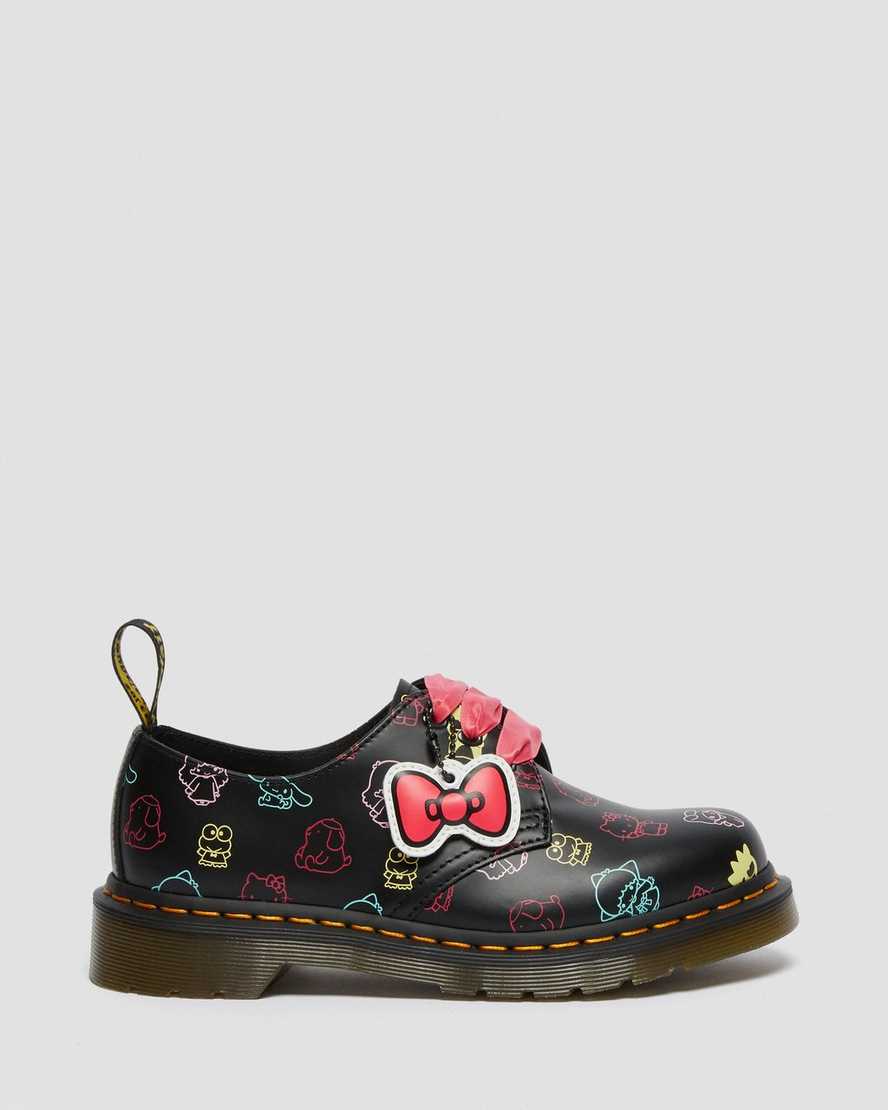 Černé dámské oxfordské boty dr. martens hello kitty friends 1461 smooth