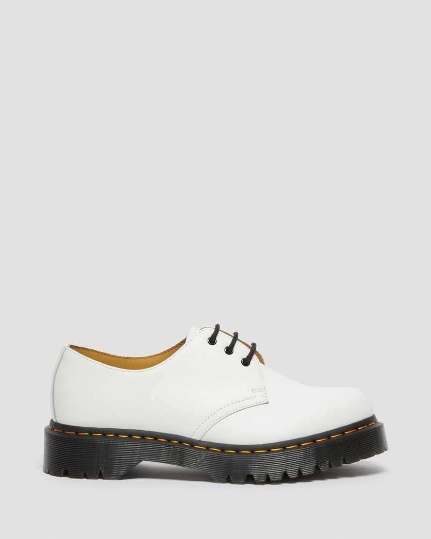 dámské oxfordské boty dr. martens 1461 bex smooth v bílém provedení