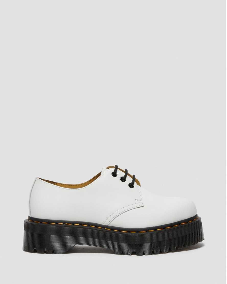 bílé dámské boty dr. martens 1461 smooth na platformě