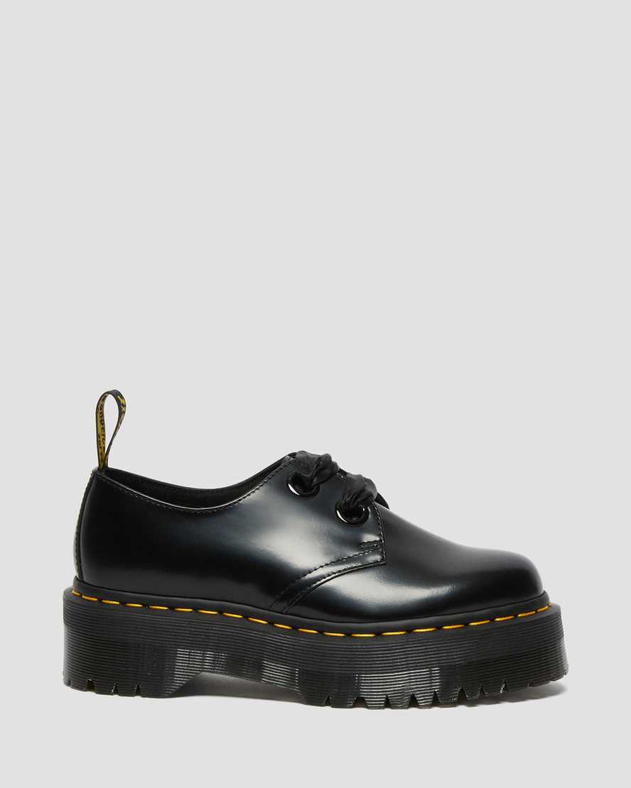 Černé dámské boty na platformě dr. martens holly