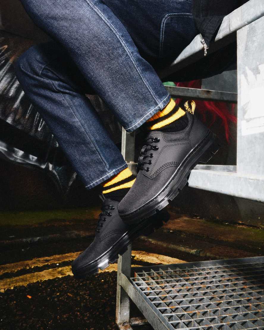 Černé dámské funkčně-funkční boty dr. martens reeder mono