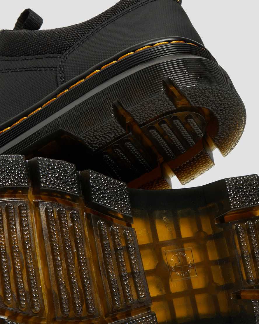 Černé dámské funkčně vycházkové boty dr. martens reeder